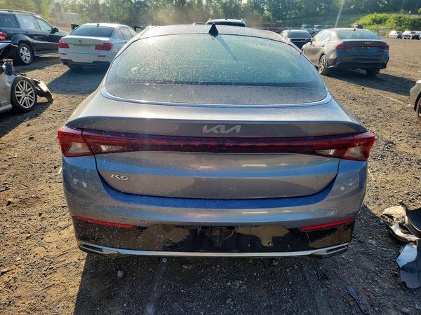 2022 KIA K5 EX