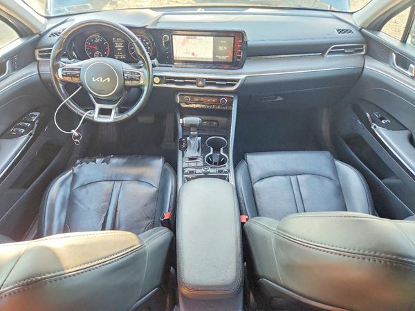 2022 KIA K5 EX