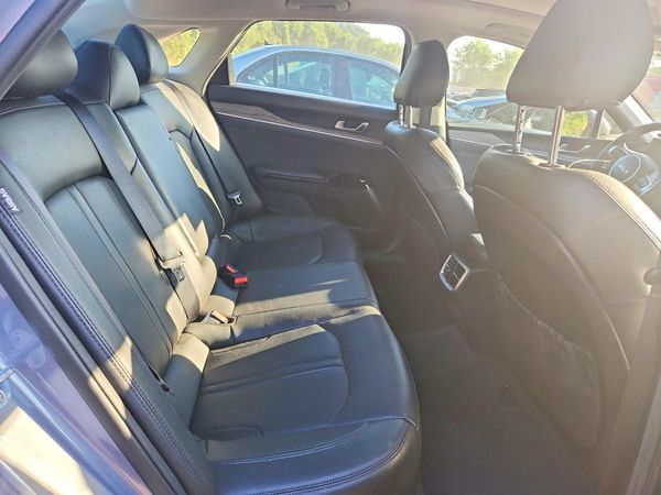 2022 KIA K5 EX