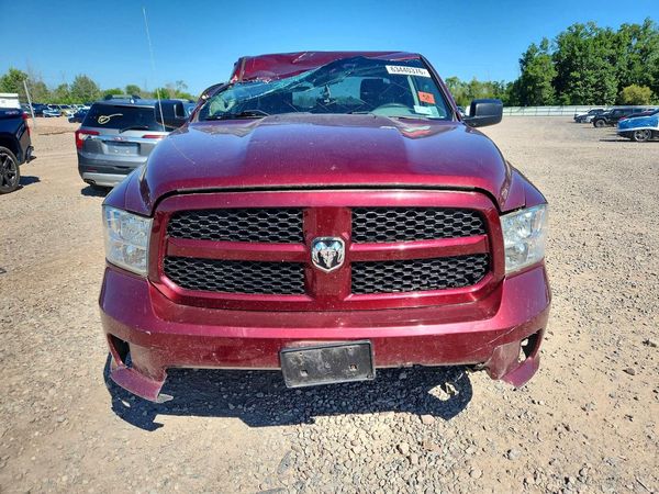 2018 RAM 1500 ST