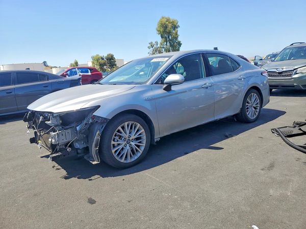 2019 TOYOTA CAMRY SOLA — DSFA — Front 3/4