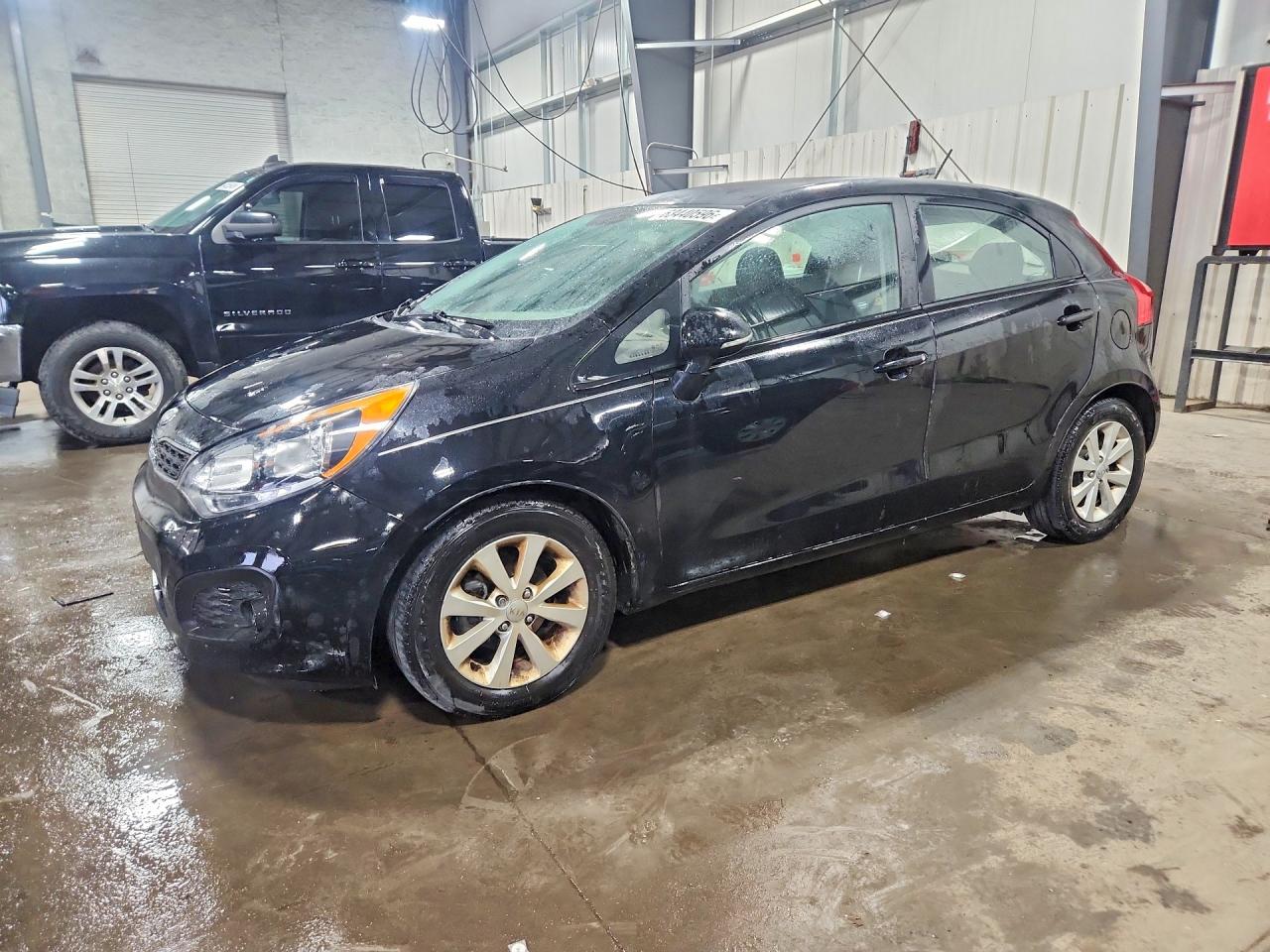 2013 KIA RIO 5-DOOR EX / SX