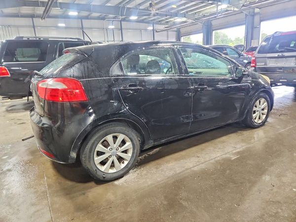 2013 KIA RIO 5-DOOR EX / SX