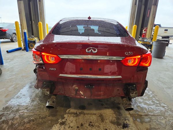 2016 INFINITI Q50