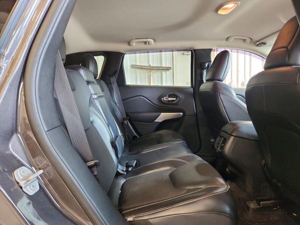 2018 JEEP CHEROKEE LATITUDE PLUS 4X4