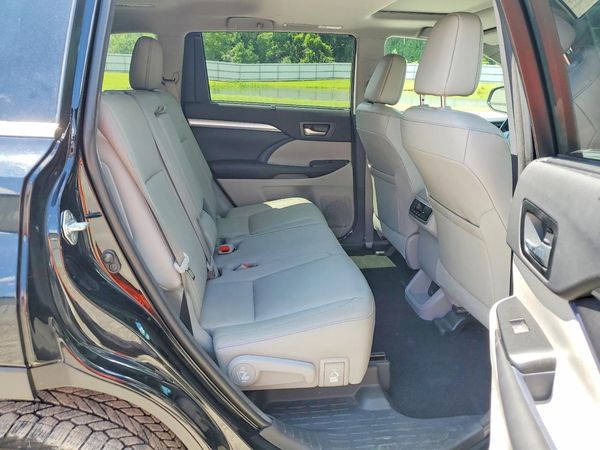 2016 TOYOTA HIGHLANDER Base/Hybrid