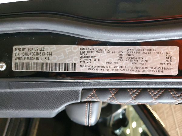 2021 JEEP GRAND CHEROKEE L SUMMIT 4X4