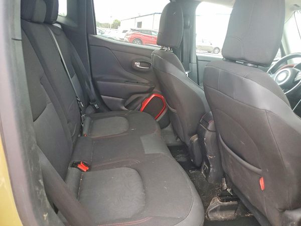 2015 JEEP RENEGADE TRAILHAWK 4X4
