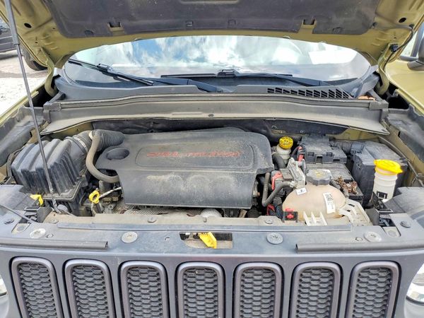 2015 JEEP RENEGADE TRAILHAWK 4X4