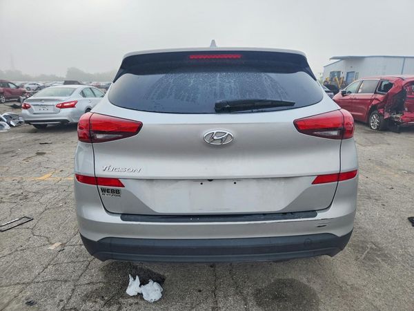2021 HYUNDAI TUCSON SE