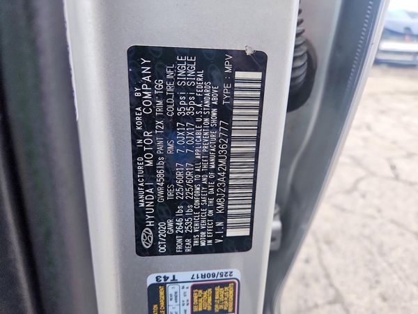2021 HYUNDAI TUCSON SE