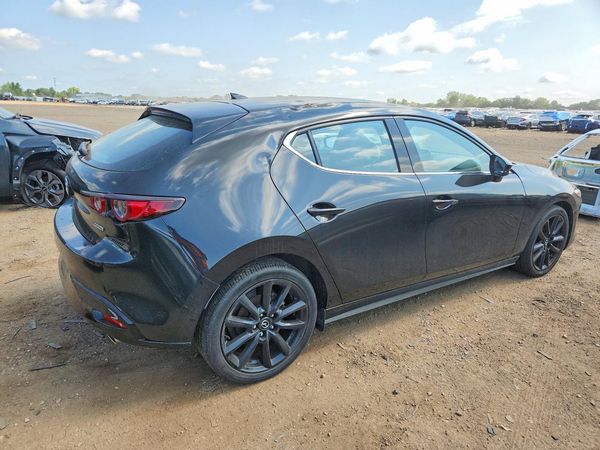 2021 MAZDA 3