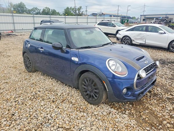 2015 MINI COOPER