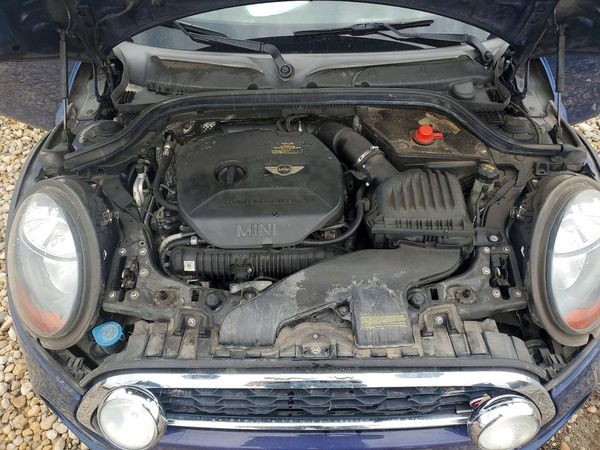 2015 MINI COOPER