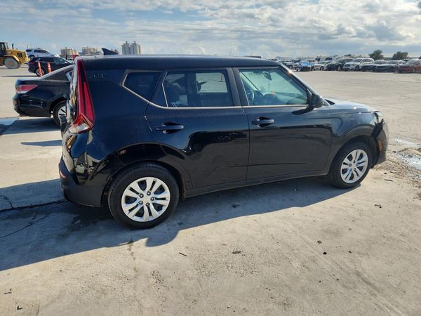 2022 KIA SOUL
