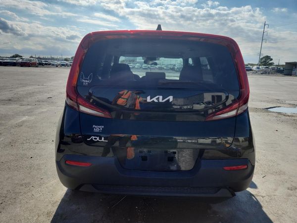 2022 KIA SOUL