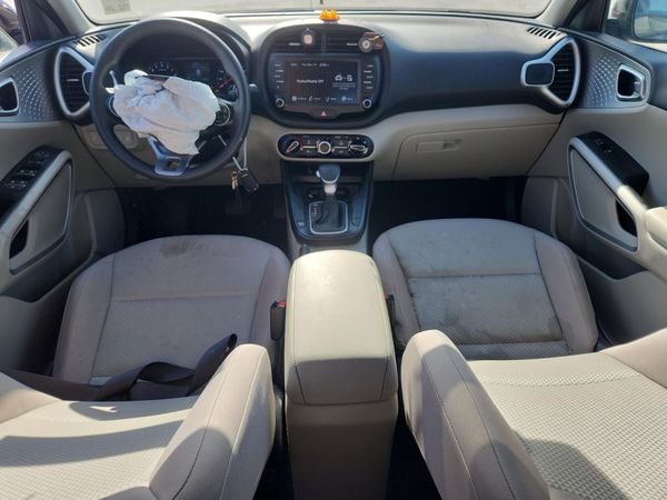 2022 KIA SOUL