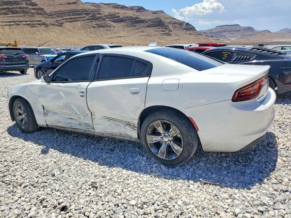 2016 DODGE CHARGER SXT