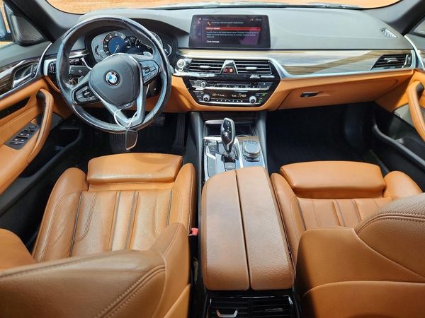 2018 BMW 530 xDrive