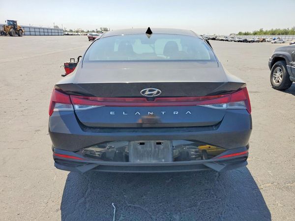 2022 HYUNDAI ELANTRA SEL w/Convenience Pkg