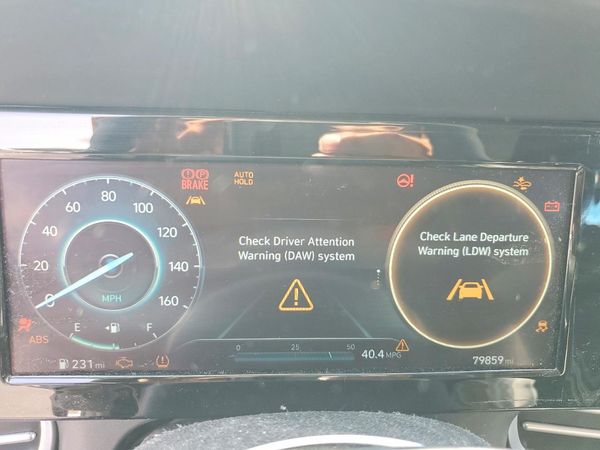 2022 HYUNDAI ELANTRA SEL w/Convenience Pkg