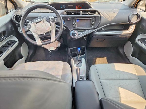 2014 TOYOTA PRIUS — CKPT