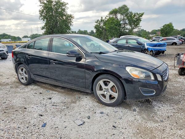 2012 VOLVO S60