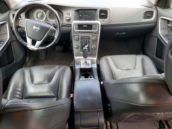 2012 VOLVO S60