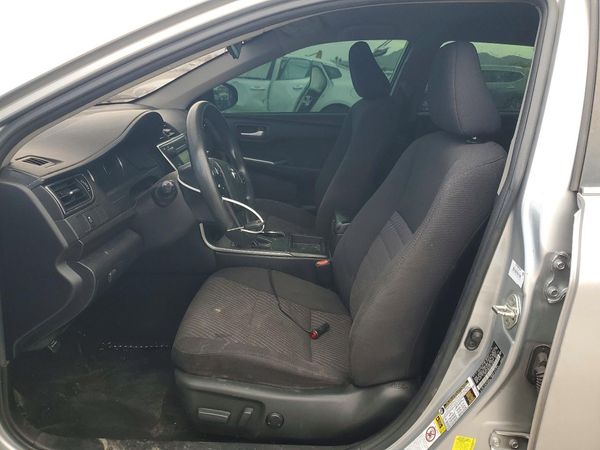 2017 TOYOTA CAMRY