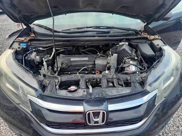 2015 HONDA CRV LX