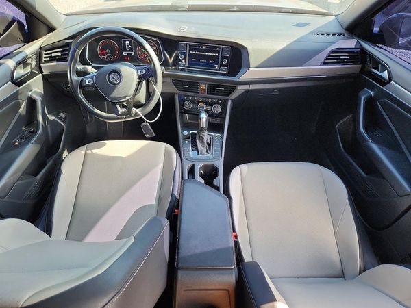 2021 VOLKSWAGEN JETTA S / SE / R-Line