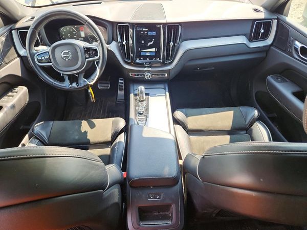 2019 VOLVO XC60