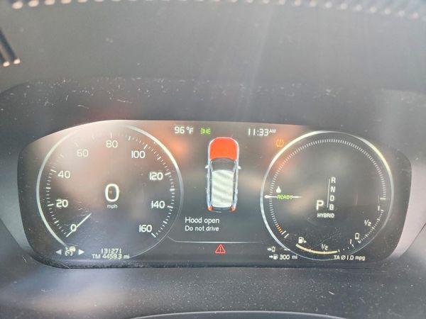 2019 VOLVO XC60