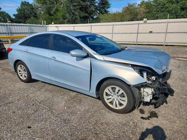 2013 HYUNDAI SONATA GLS/ GLS Popular