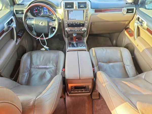 2016 LEXUS GX 460