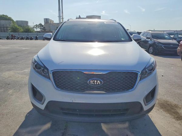 2018 KIA SORENTO L, LX