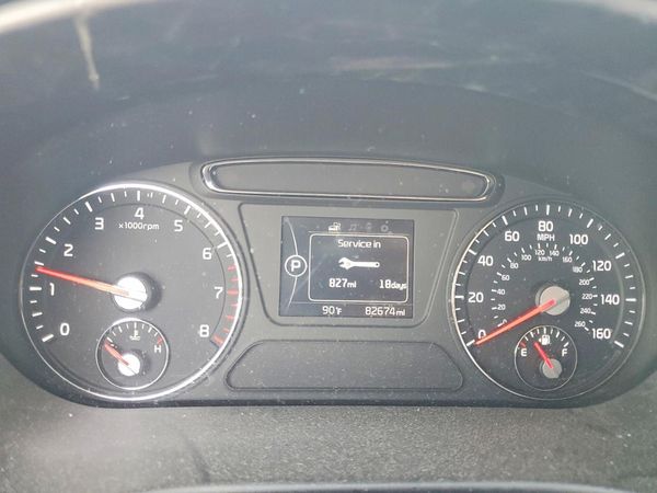 2018 KIA SORENTO L, LX