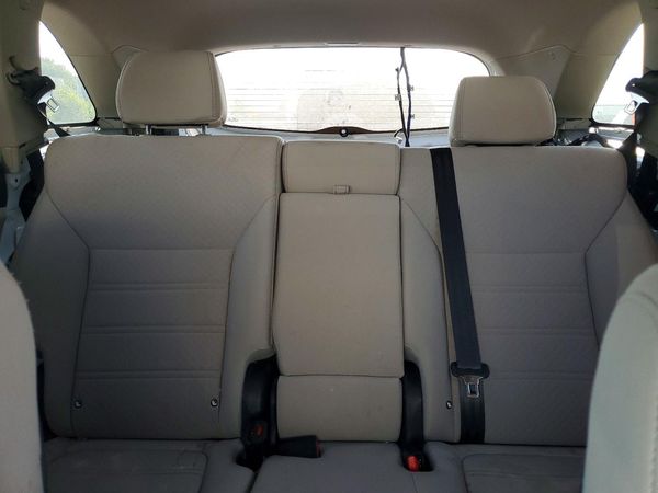 2018 KIA SORENTO L, LX