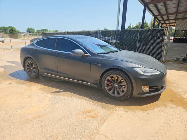 2020 TESLA MODEL S