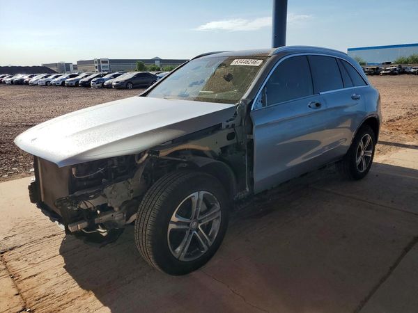 2016 MERCEDES-BENZ GLC GLC300