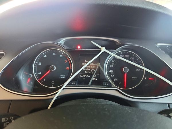 2013 AUDI A4 quattro Premium