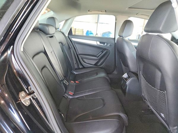 2013 AUDI A4 quattro Premium