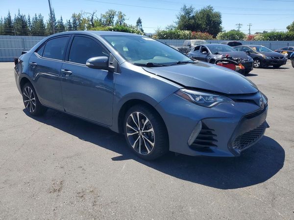 2017 TOYOTA COROLLA