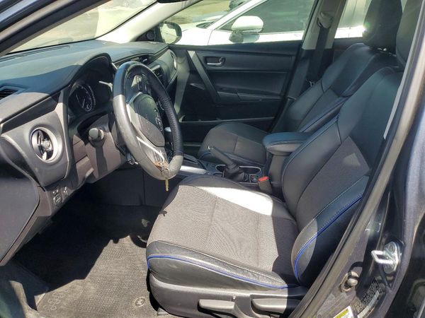 2017 TOYOTA COROLLA
