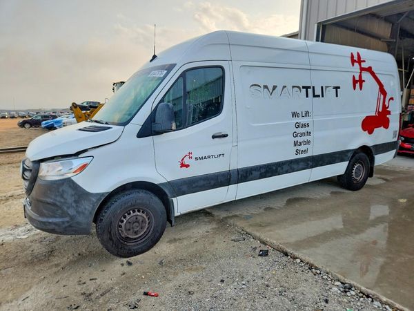 2021 MERCEDES-BENZ SPRINTER 907 (VS30)
