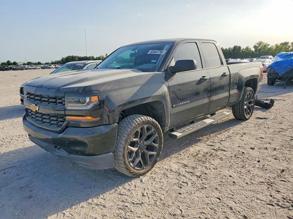 2017 CHEVROLET SILVERADO Custom