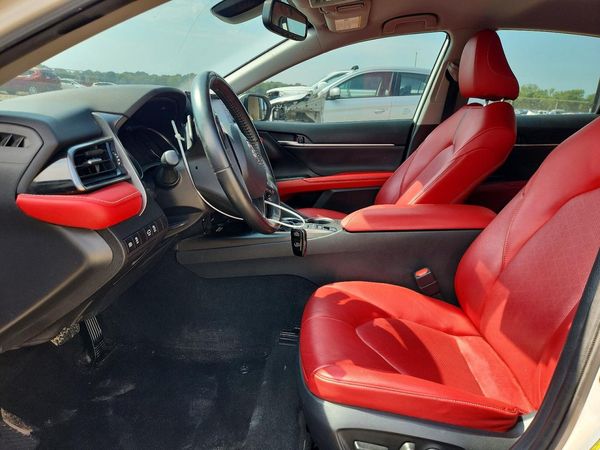 2022 TOYOTA CAMRY XSE