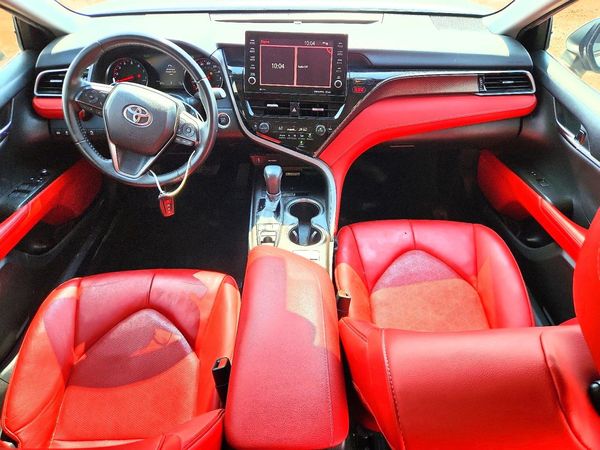 2022 TOYOTA CAMRY XSE