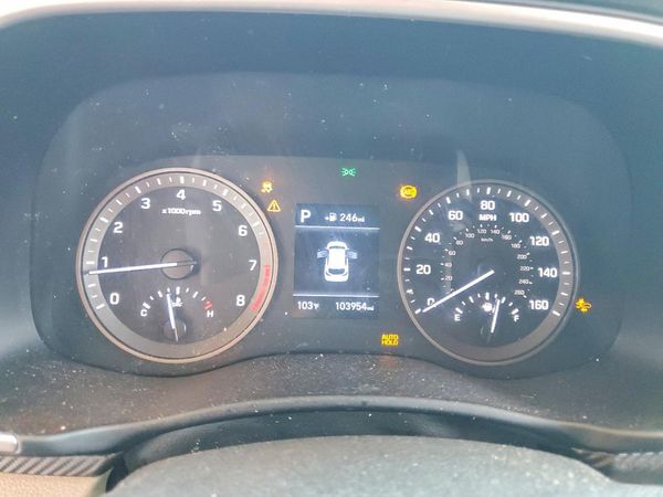 2019 HYUNDAI TUCSON SE