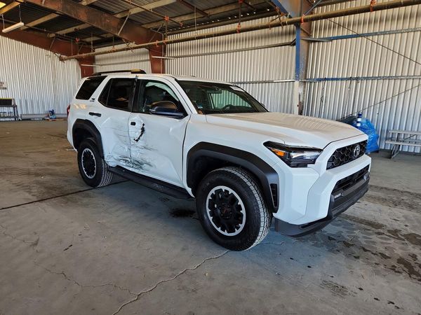 2026 TOYOTA 4RUNNER